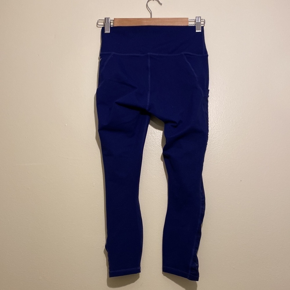Fabletics Powerhold navy leggings. Size S - Picture 2 of 9